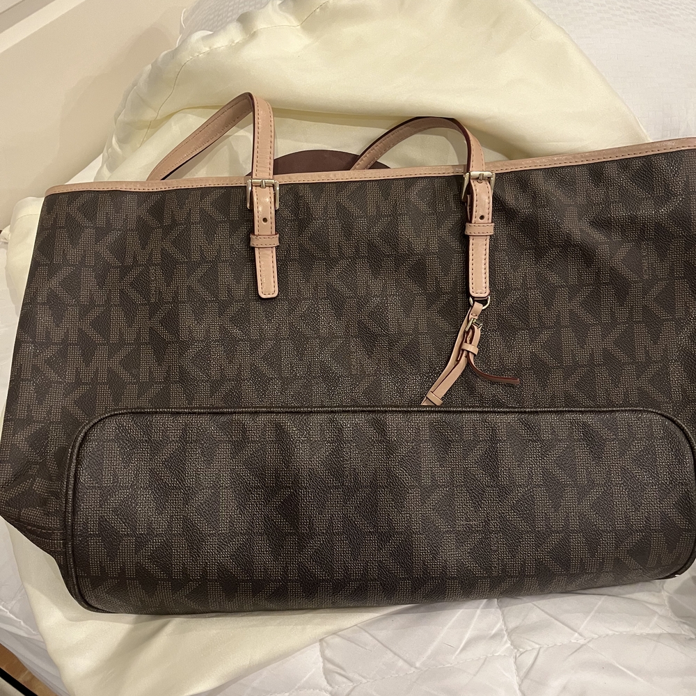 Michael Kors SHEILA large Signature Tote Bag with ORIGINAL Satin Bag - Picture 2 of 10